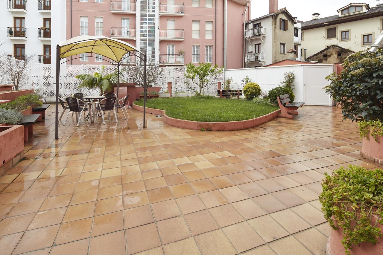Pensión Txiki Polit Zarautz Bagian luar foto